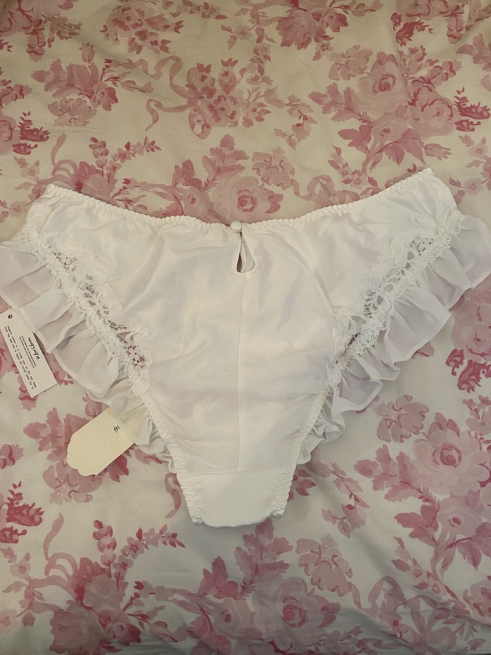 NWT For Love And Lemons White Butterfly Lace Bra Top and Panties Set - Picture 11 of 13